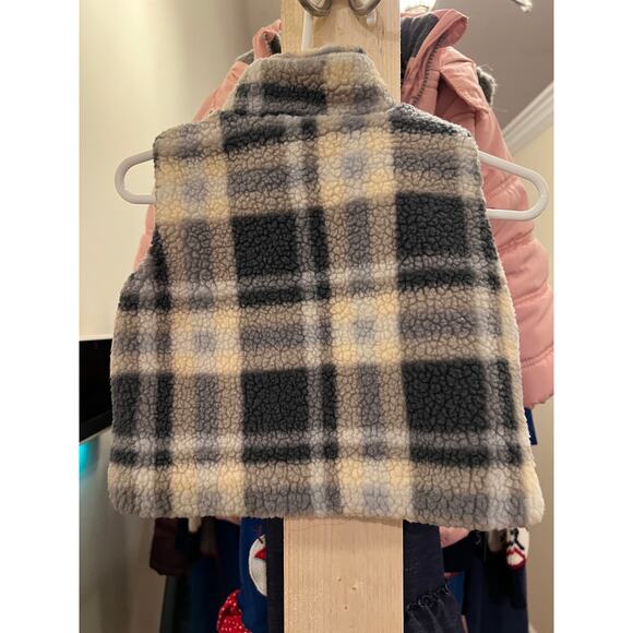 Disney Baby Mickey Mouse Sherpa Fleece Vest 0-3M Plaid Gray - Picture 2 of 5